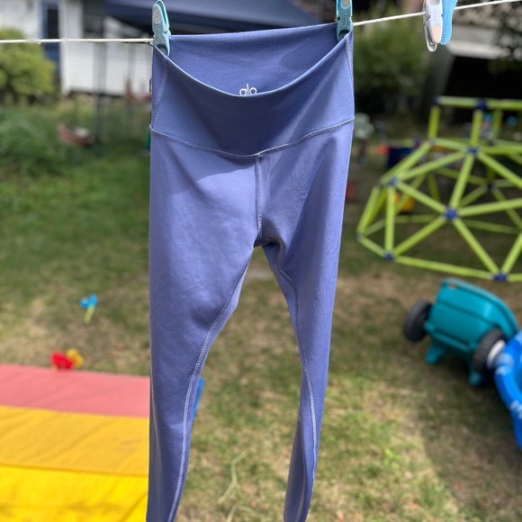 Alo Yoga airlift legging - Picture 1 of 8